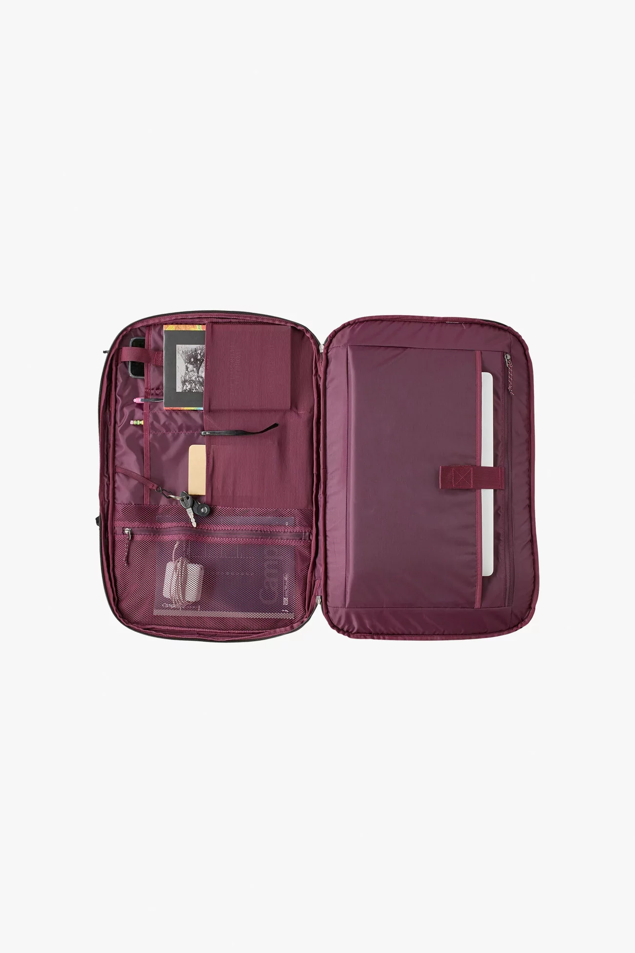 Black Hole MLC 45L Carry-On Backpack – Berry Fig | Centre Commercial