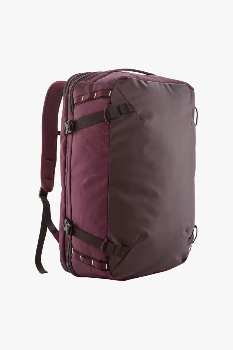 Black Hole MLC 45L Carry-On Backpack – Berry Fig | Centre Commercial