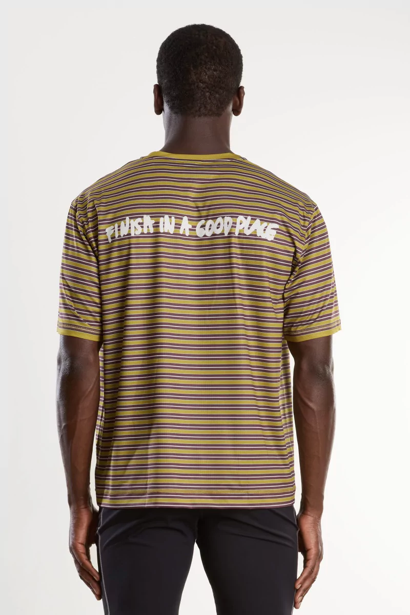 UNNA Wavy Striped Running Tee – Mud Gold | Centre Commercial