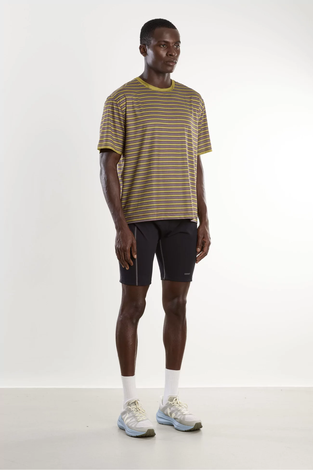 UNNA Wavy Striped Running Tee – Mud Gold | Centre Commercial