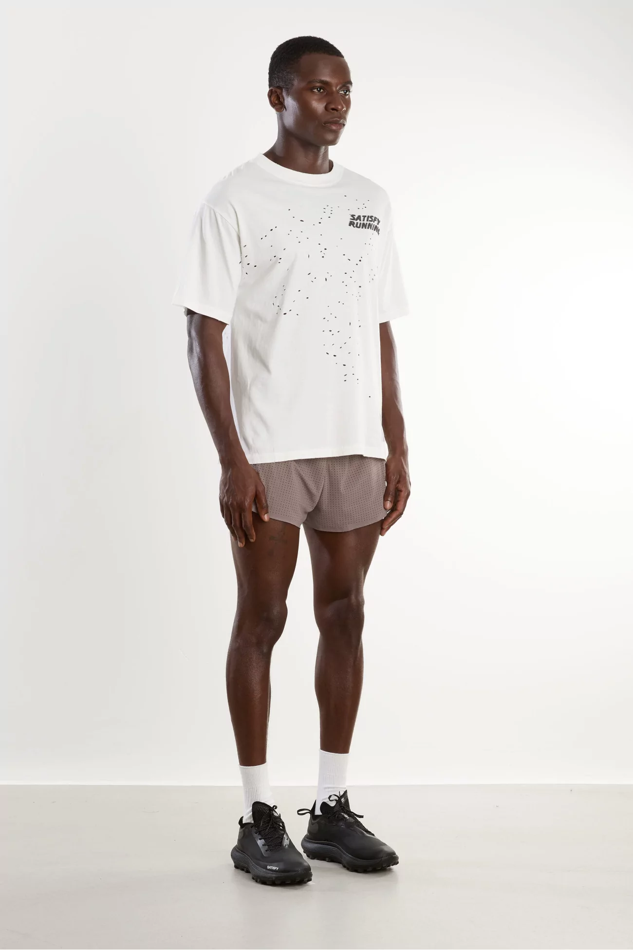 Men's Organic Cotton MothTech Running Tee – Off White | Centre Commercial