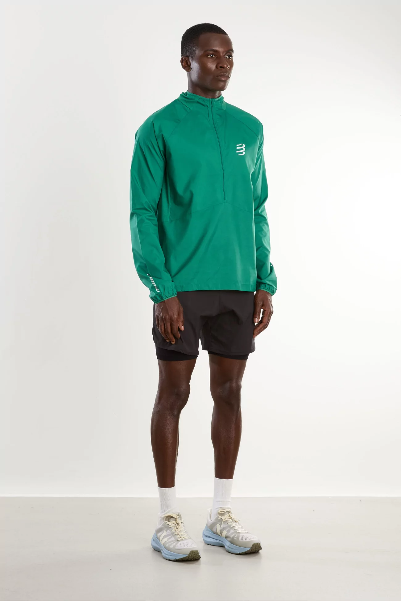Compressport Aura Windproof Jacket – Shady Glade | Centre Commercial