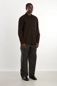 MAN-TLE OD Shirt Mud-Dyed Cotton Linen – Dark Mud | Centre Commercial