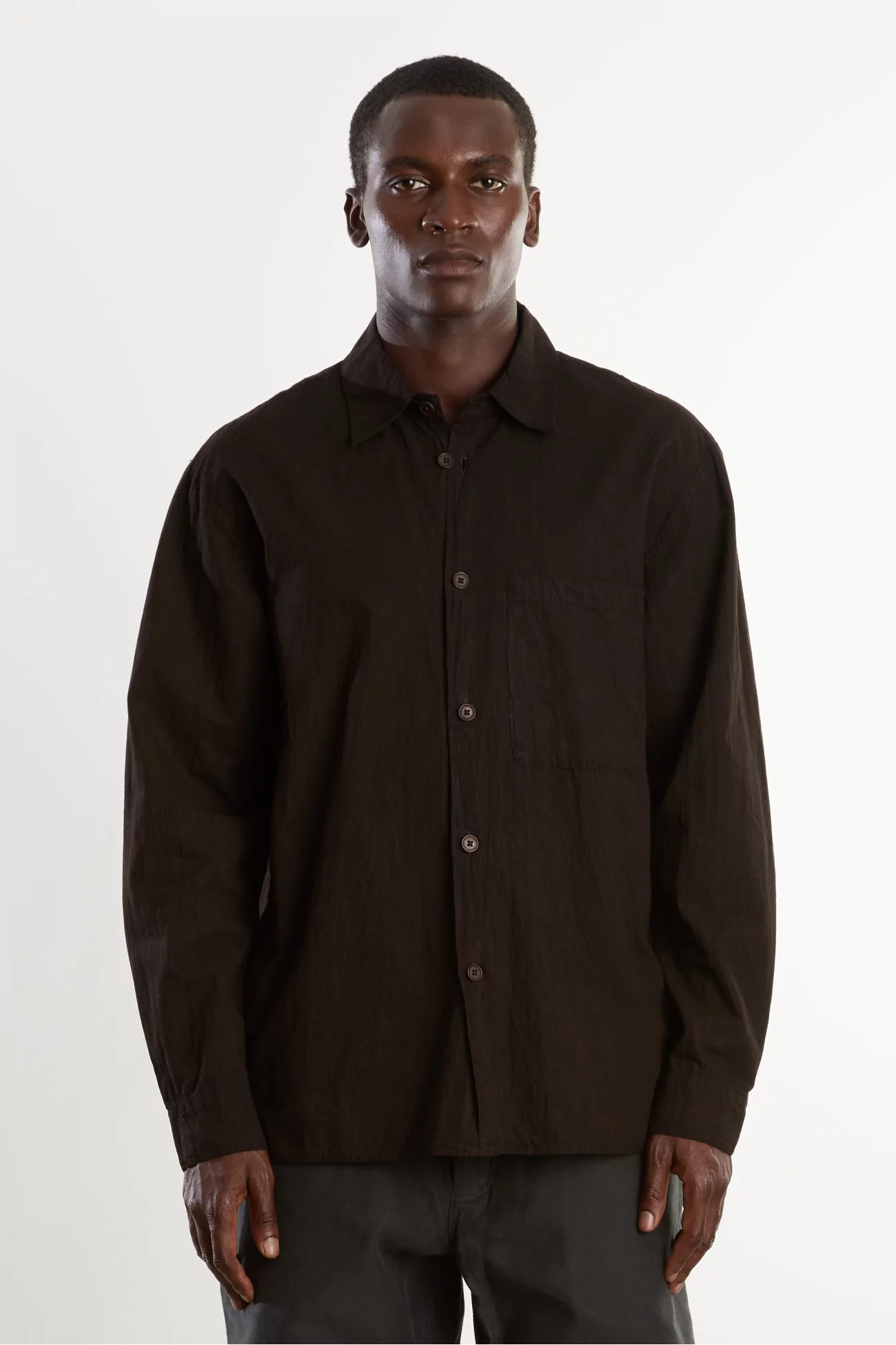 MAN-TLE OD Shirt Mud-Dyed Cotton Linen – Dark Mud | Centre Commercial