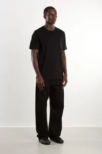 Merz b.Schwanen 2M15 Organic Cotton T-Shirt – Deep Black | Centre Commercial