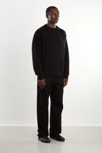 Pull Source Laine Mérinos et Cachemire Arpenteur – Black | Centre Commercial