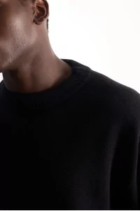 Pull Source Laine Mérinos et Cachemire Arpenteur – Black | Centre Commercial