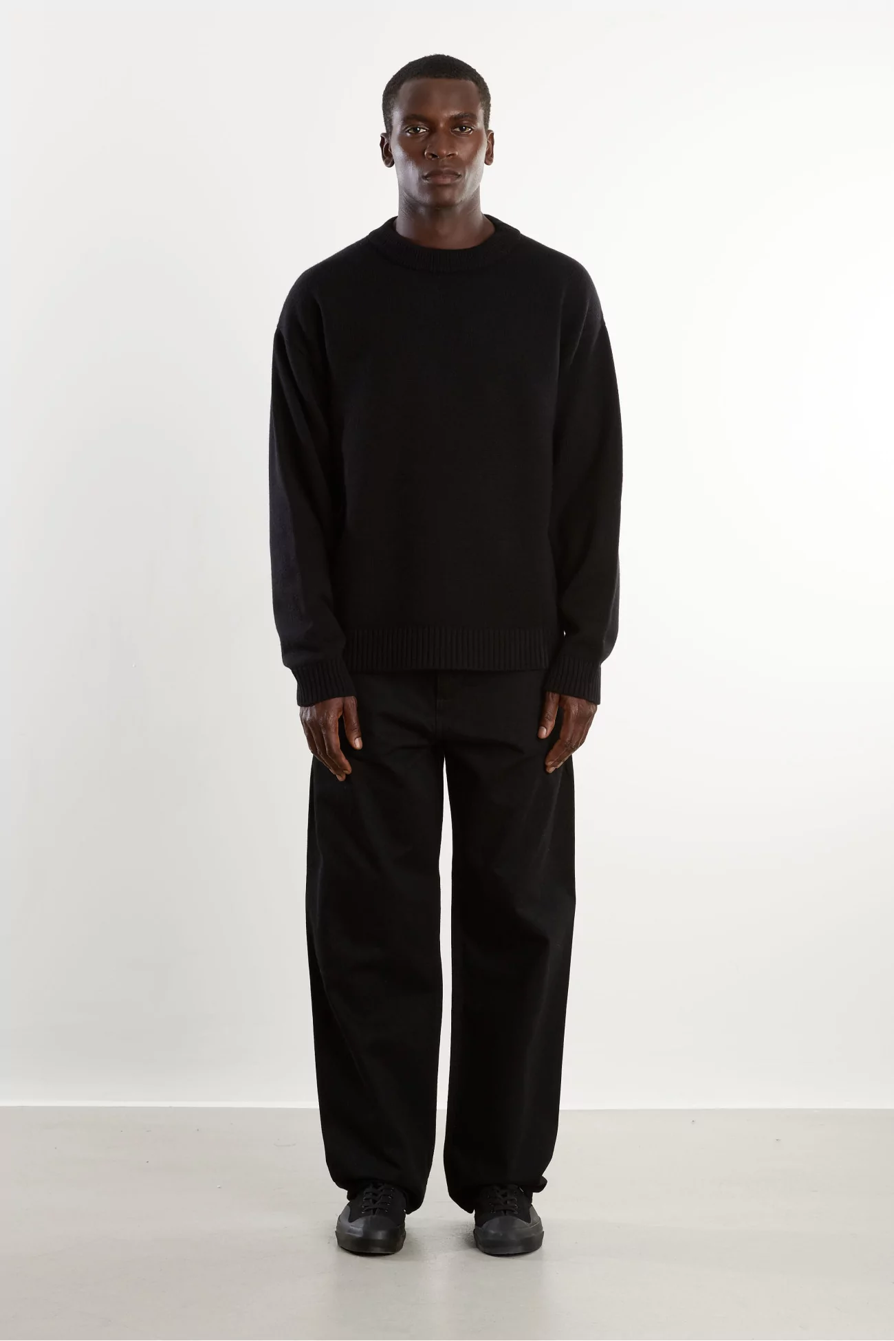 Arpenteur Source Merino Wool Cashmere Sweater – Black | Centre Commercial