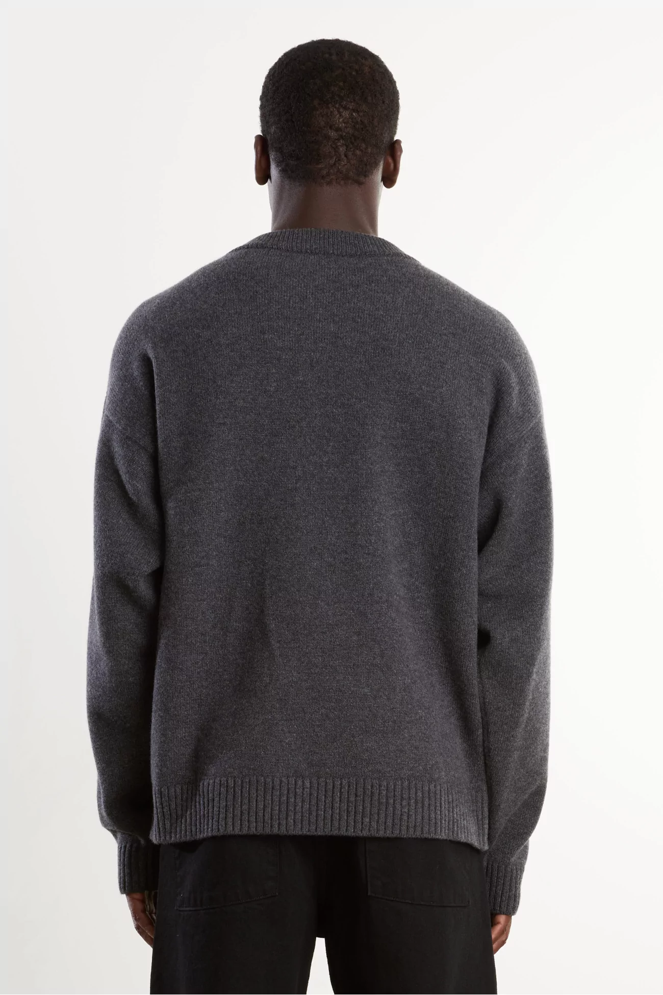 Pull Source Laine Mérinos et Cachemire Arpenteur – Charcoal | Centre Commercial