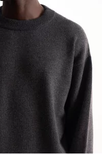 Arpenteur Source Merino Wool Cashmere Sweater – Charcoal | Centre Commercial