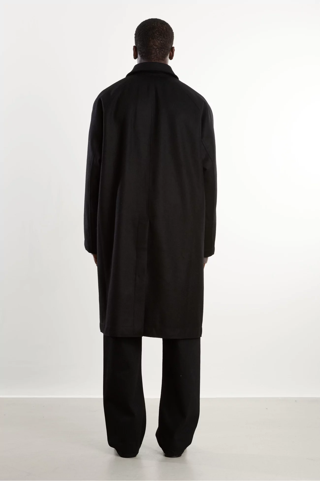 Arpenteur Utile Wool Coat – Black | Centre Commercial