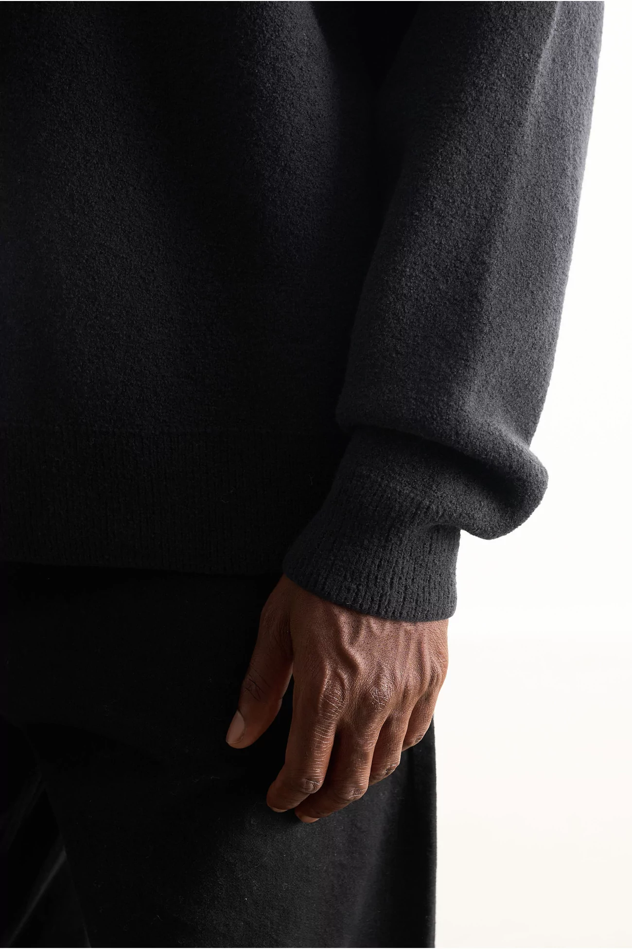 Arpenteur Cam Merino Wool Felt Sweater – Midnight | Centre Commercial