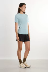Compressport Trail Racing Women's Trail Tee – Ether | Centre Commercial