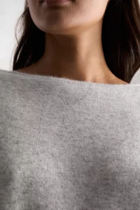 Cashmere Silk Relaxed T-shirt – Light Grey | Centre Commercial