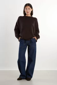 Cariaggi Cashmere Crewneck Sweater – Dark Brown | Centre Commercial