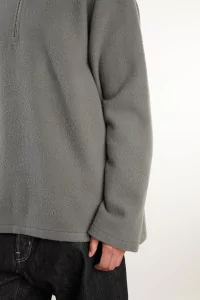 RIER Natural Wool Polo Fleece – Zinc | Centre Commercial