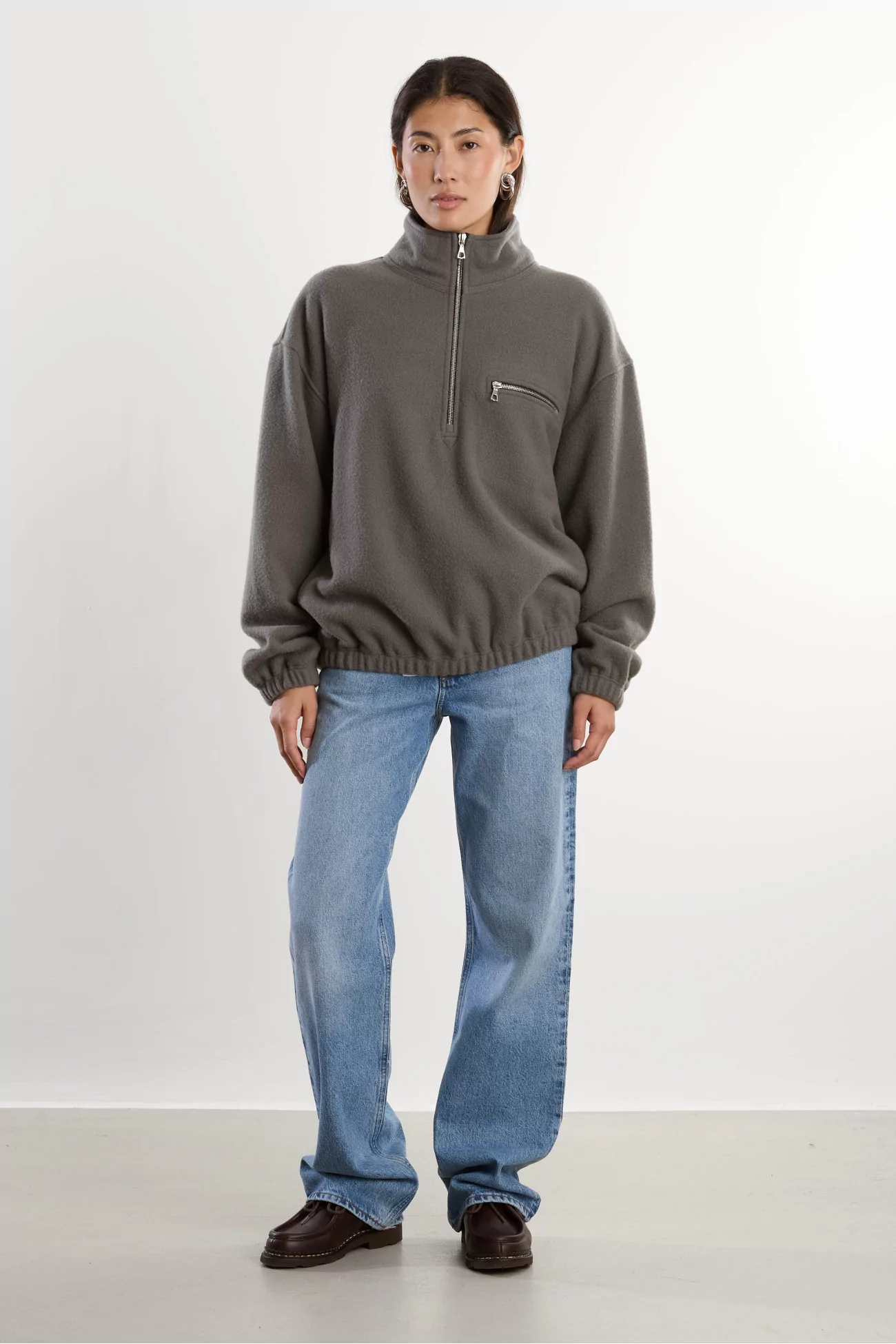 RIER Natural Wool Fleece Pullover – Zinc | Centre Commercial