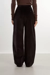Pantalon Grange Velours Côtelé Studio Nicholson – Espresso | Centre Commercial