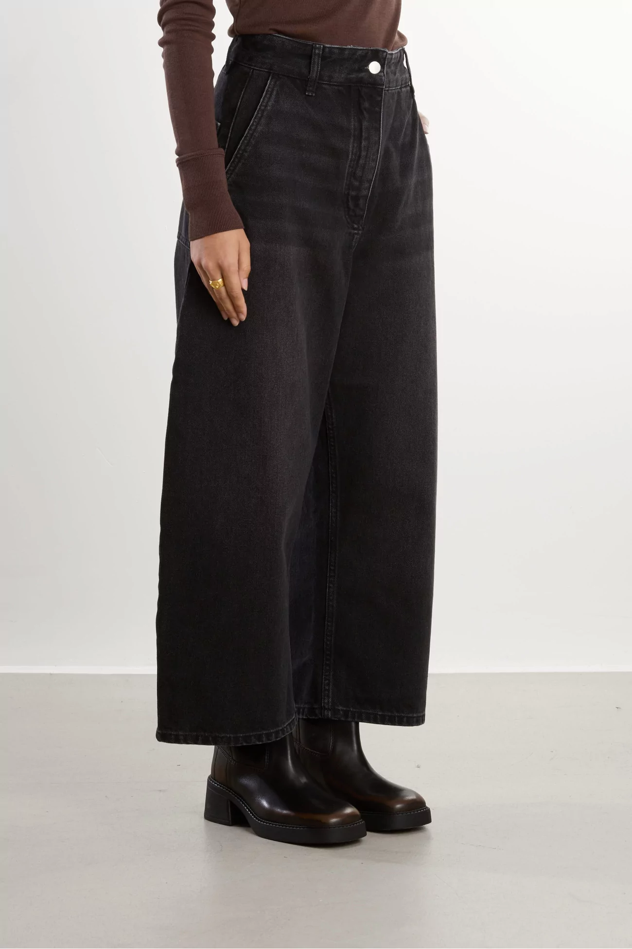 Chalco Wide Leg Denim Pant – Washed Black | Centre Commercial