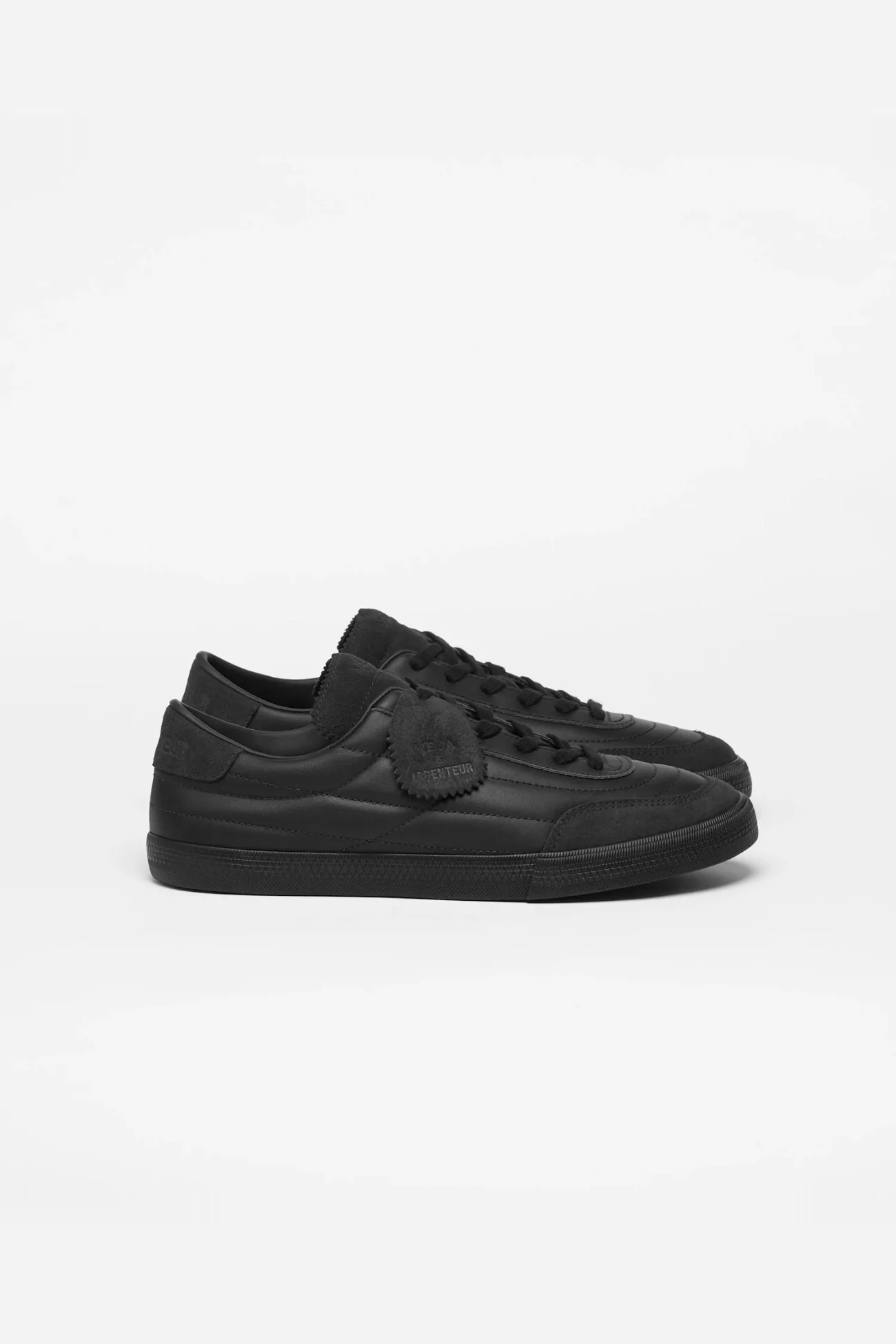 Baskets Cuir Panenka Veja x Arpenteur – Noir | Centre Commercial