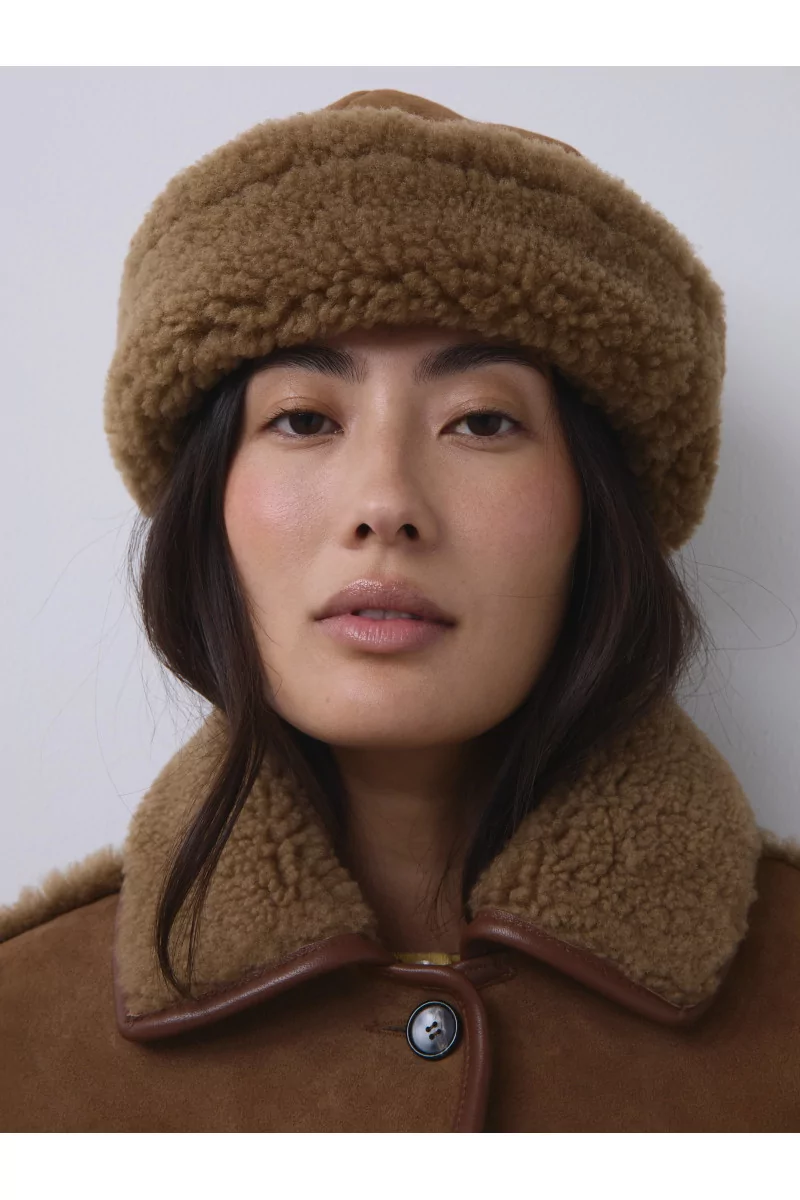 Cawley Curly Sheepskin Cap – Tan | Centre Commercial