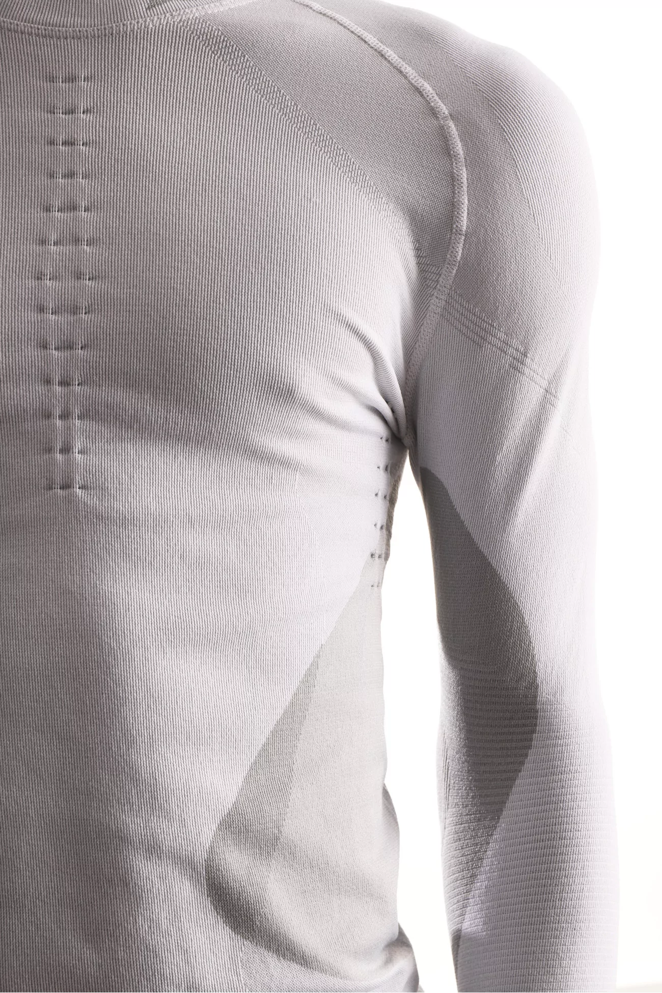 ROA Daze Compression Seamless Base Layer – White | Centre Commercial