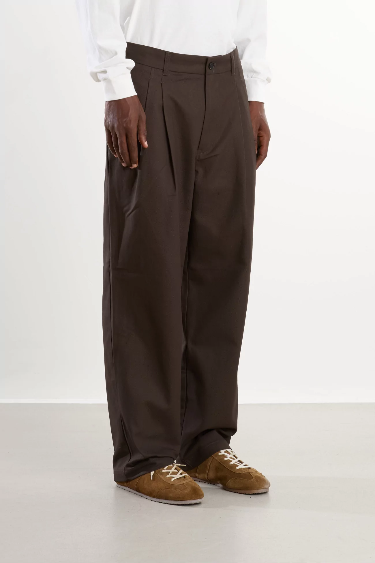 Cotton Pleated Pants Men Dark Brown – Still By Hand