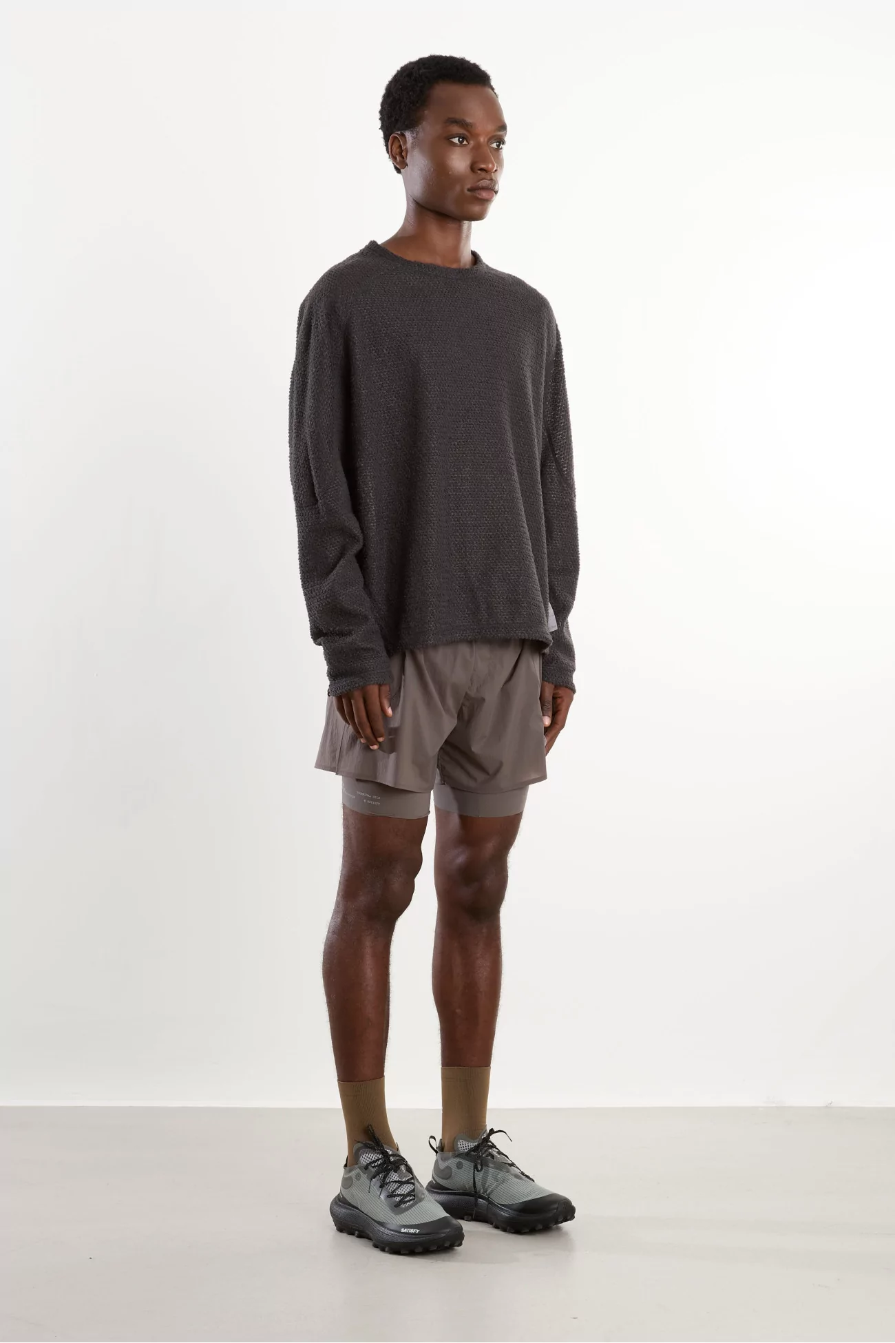 T-Shirt Satisfy FuzzFleece AD Long Polartec Homme – Phantom | Centre Commercial