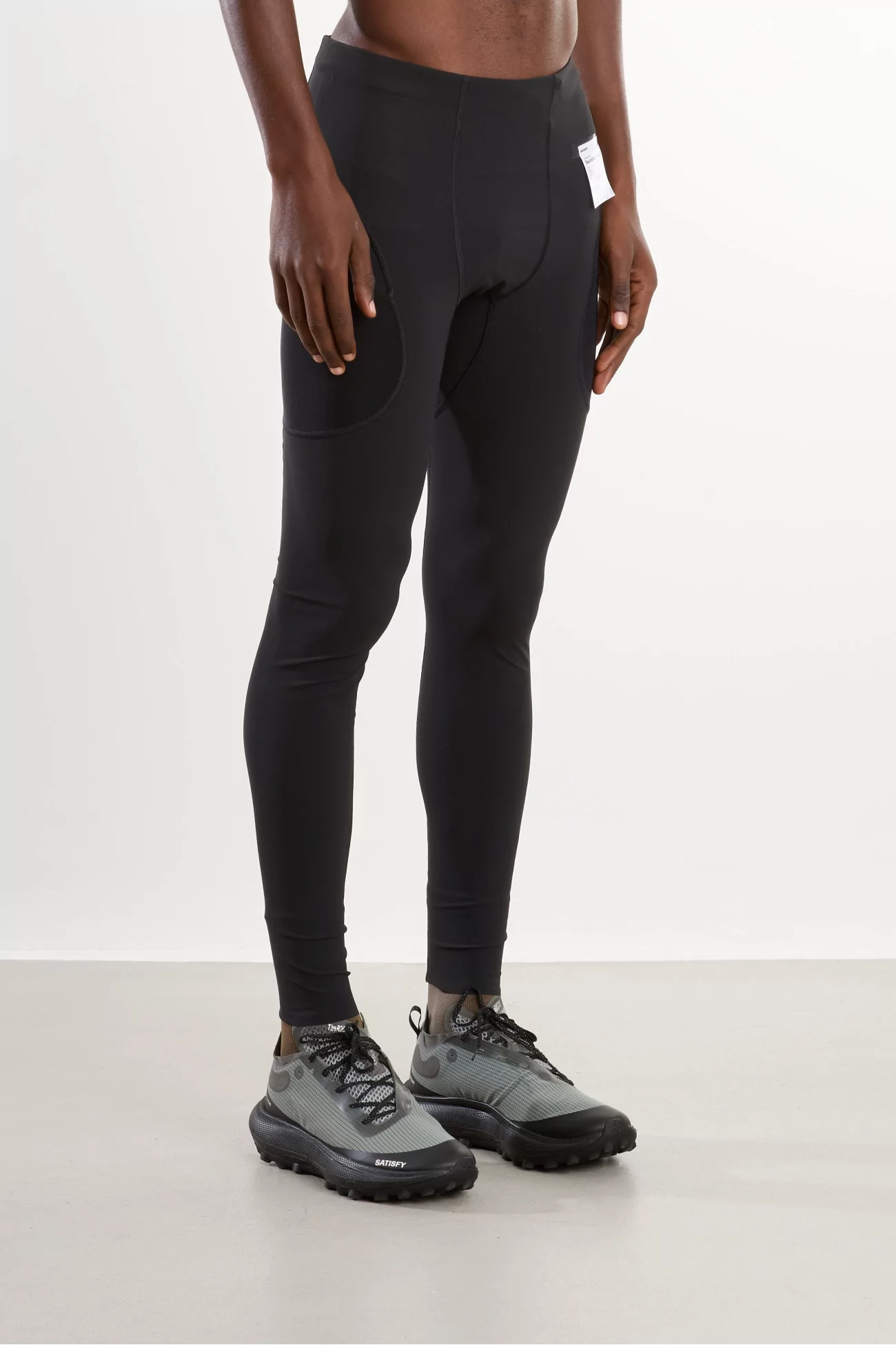 Collant Satisfy TechSilk Evo Cargo Running Homme – Black | Centre Commercial