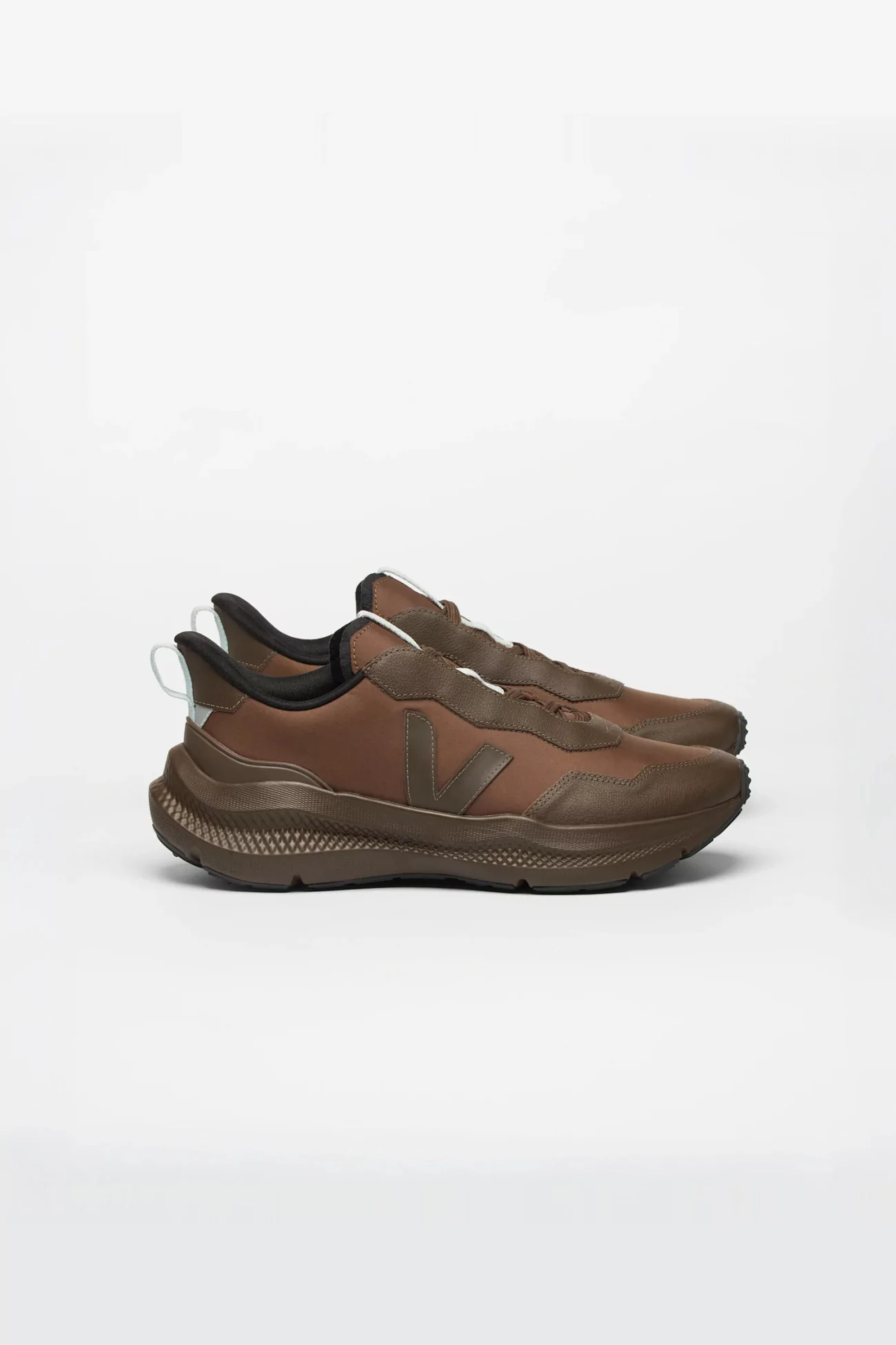 Veja x CFCL Condor 3 Advanced Nolyn Sneakers – Black | Centre Commercial