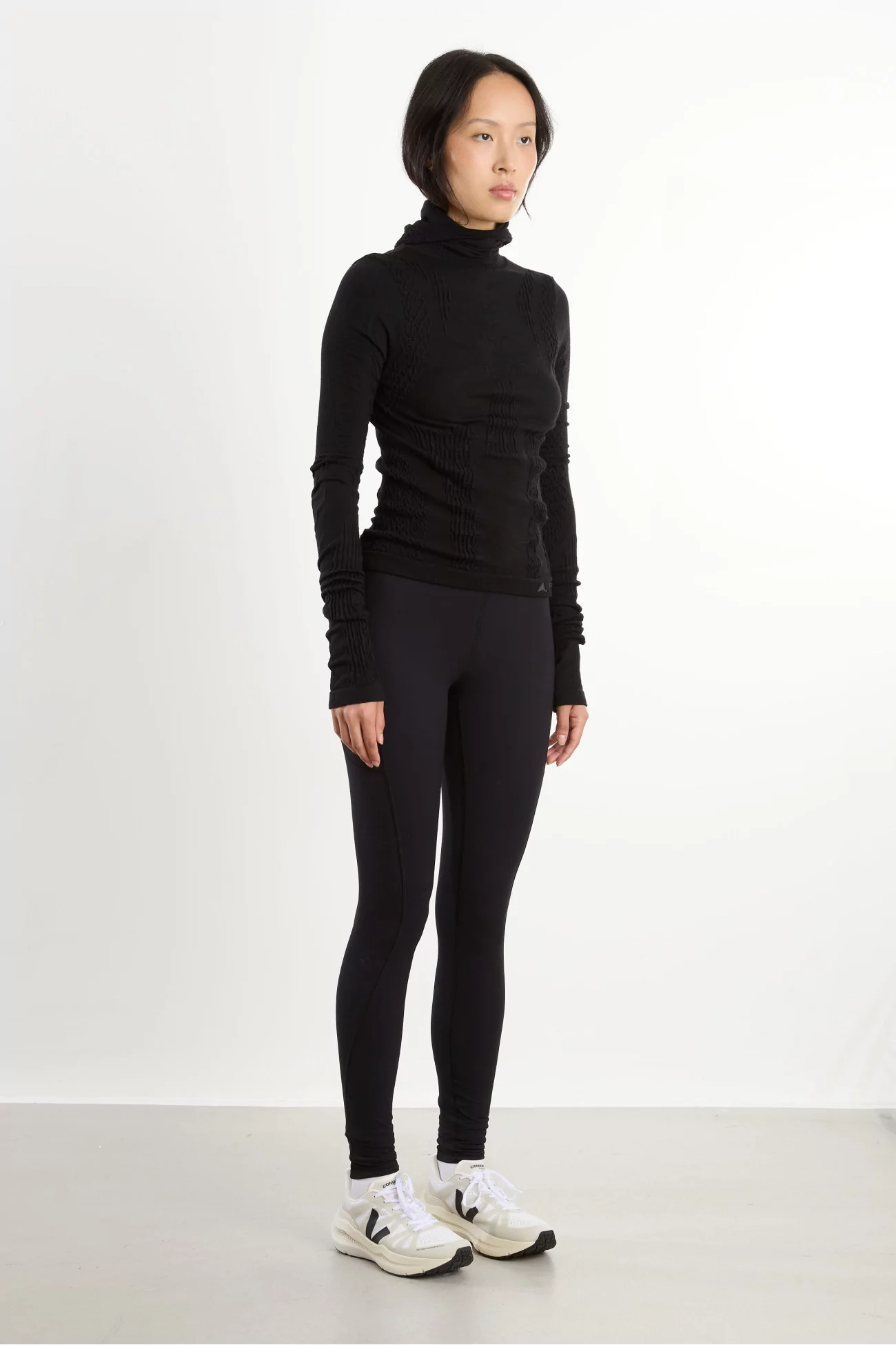 Women's Merino Wool Aune 3D Seamless Base Layer – Black | Centre Commercial