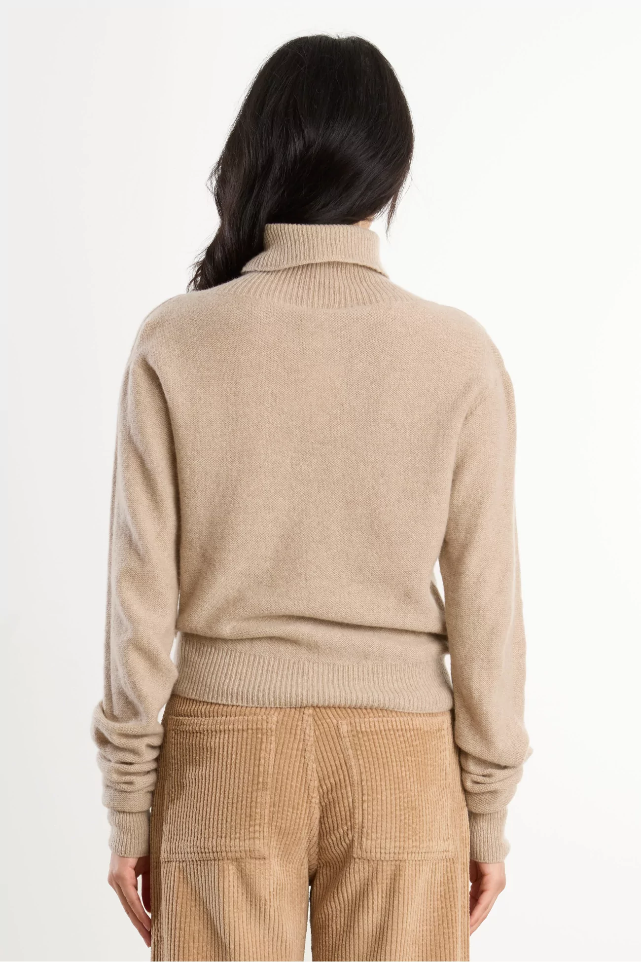 Recycled Cashmere Tier Turtleneck – Camel | Centre Commercial