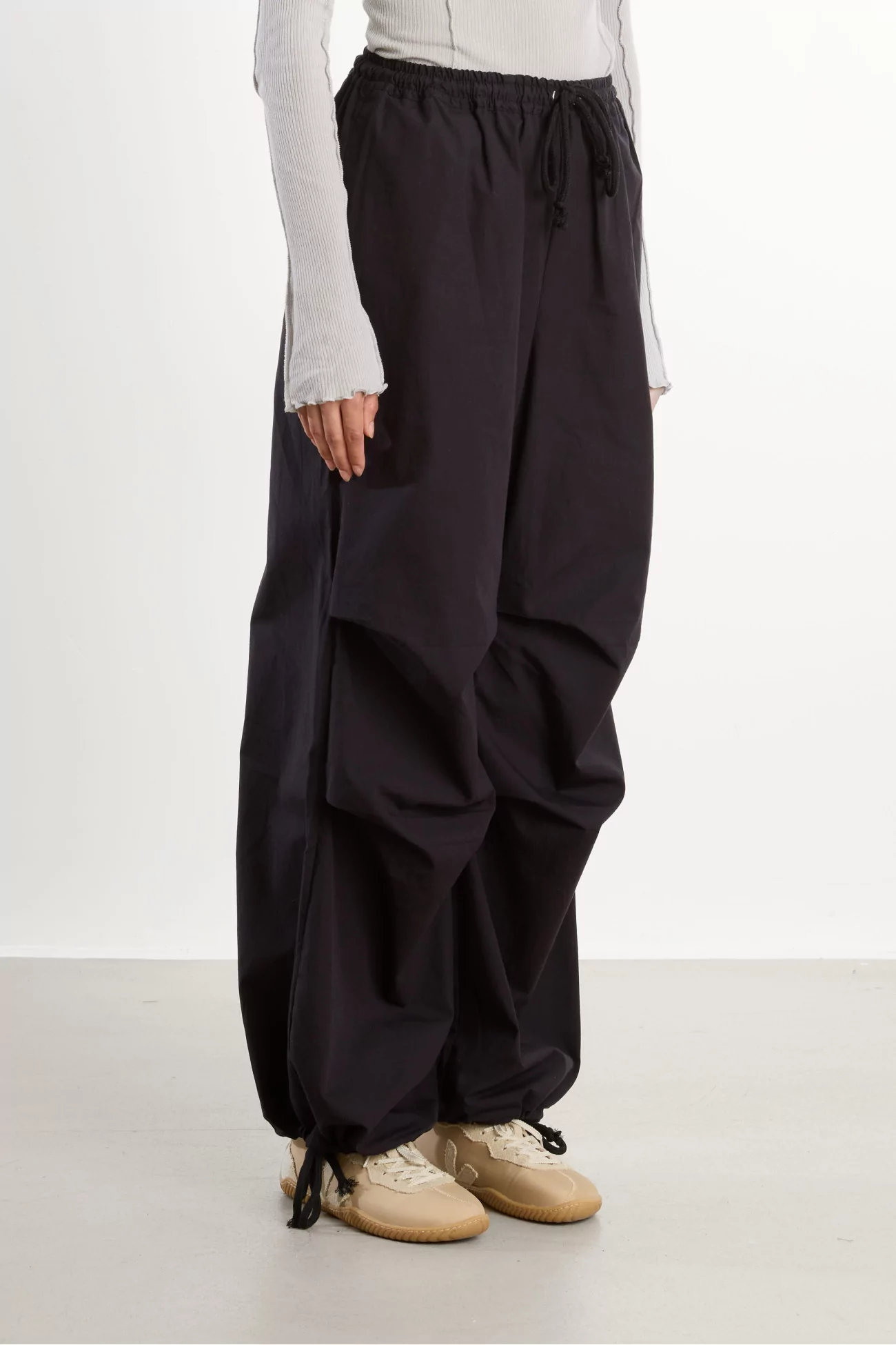 Pantalon Femme Popeline Coton Bio Uro – Black | Centre Commercial
