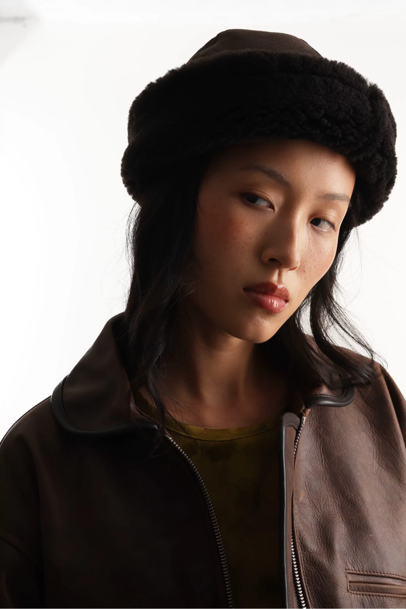 Cawley Curly Sheepskin Cap – Chocolate | Centre Commercial