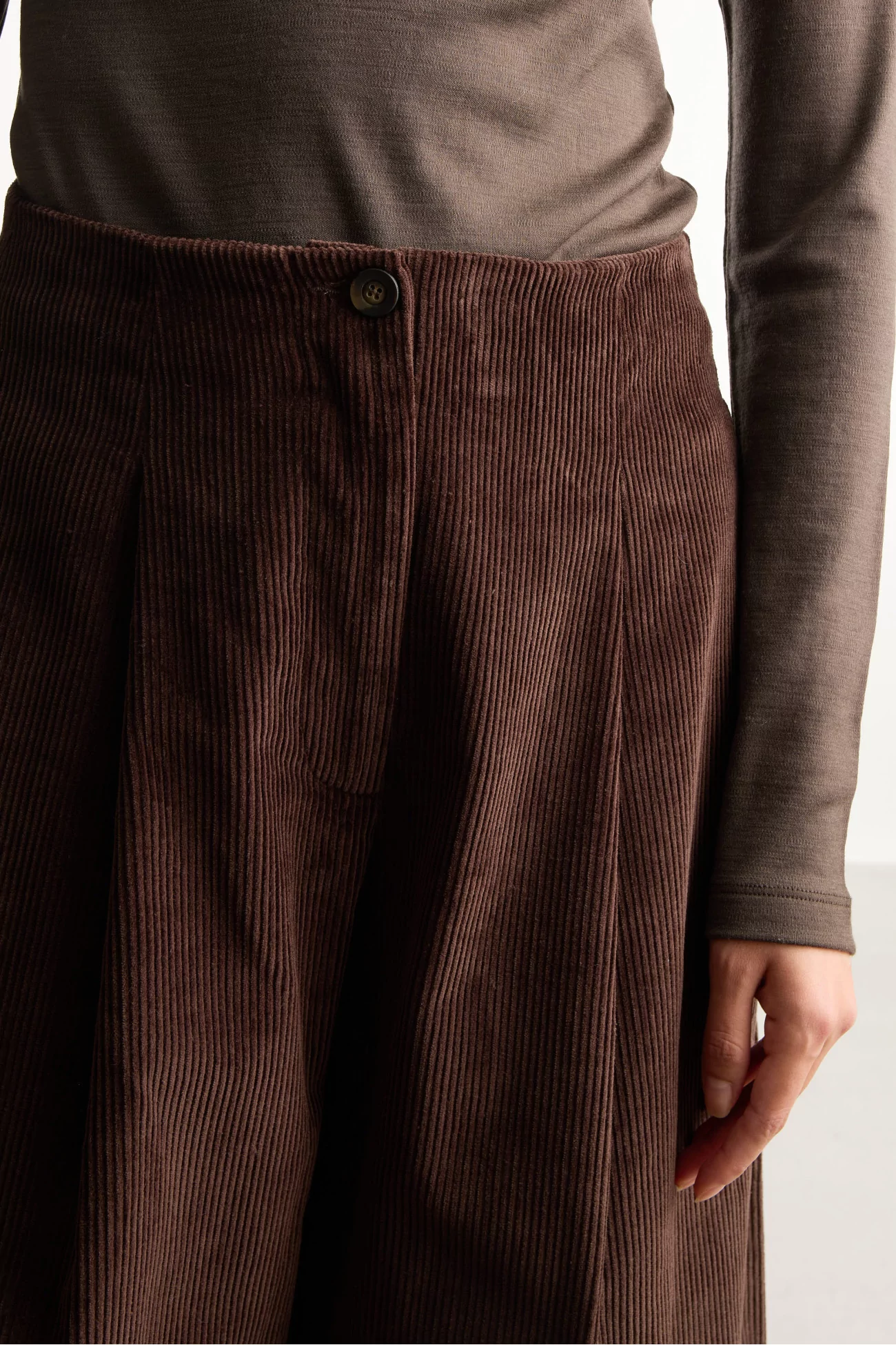 Pantalon Femme Velours Côtelé Foam – Brown | Centre Commercial