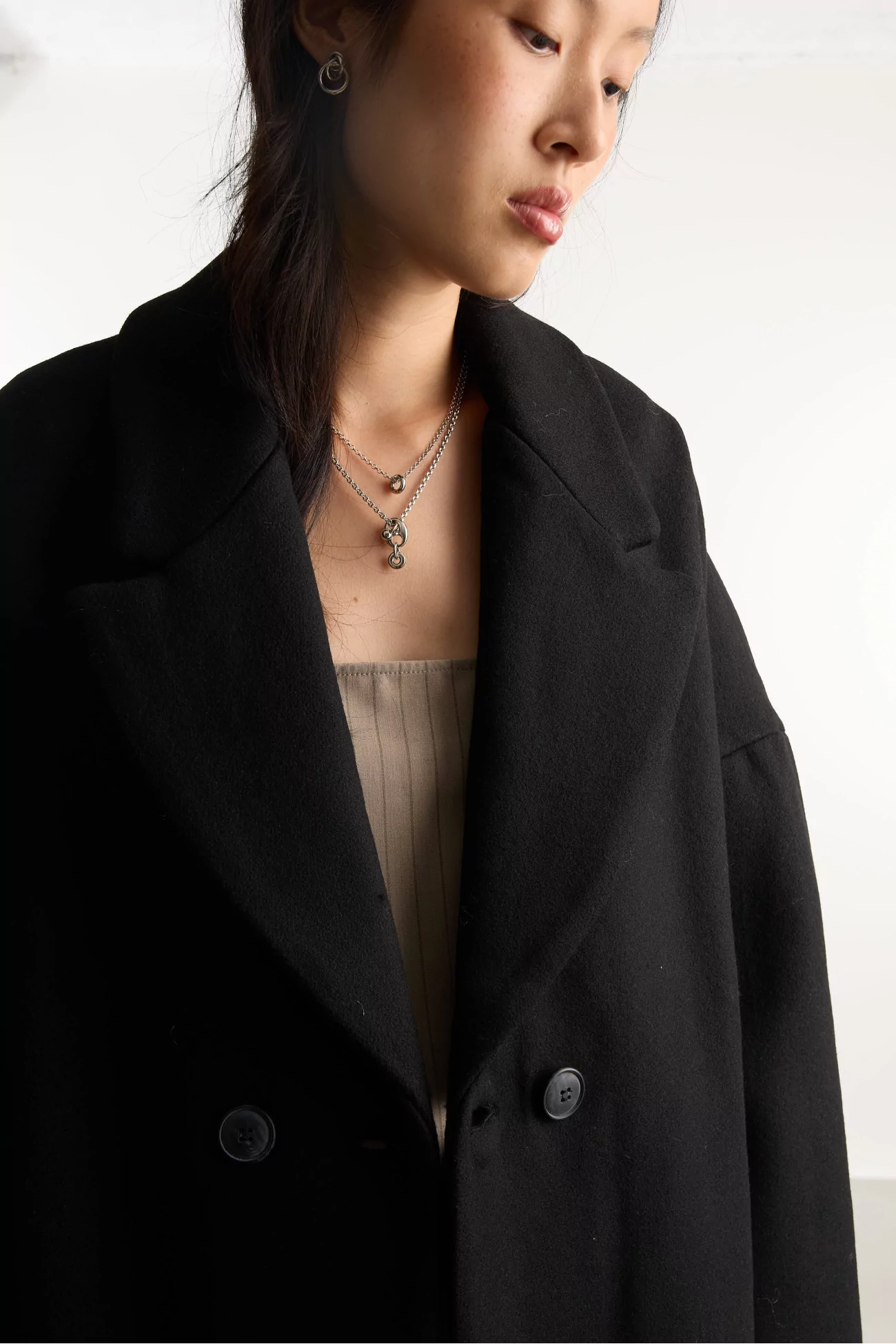 Oversized Wool Cedar Coat – Black | Centre Commercial