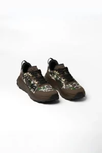 VEJA Harpie Trail Aeroshell – Floral Camo | Centre Commercial