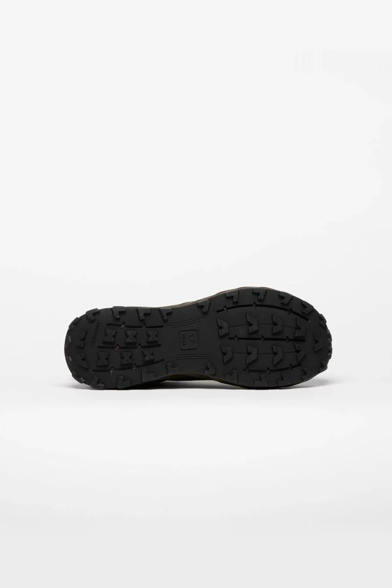 VEJA Harpie Trail Aeroshell – Eagle Black | Centre Commercial
