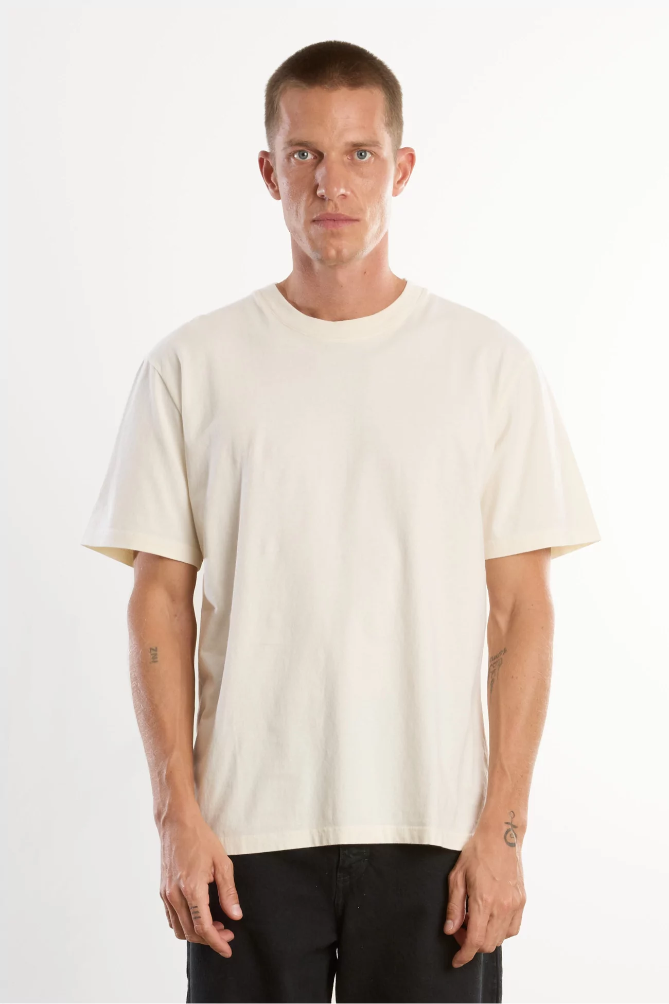 T-shirt Homme Coton Bio Regular Fit - Cannoli Cream | Centre Commercial