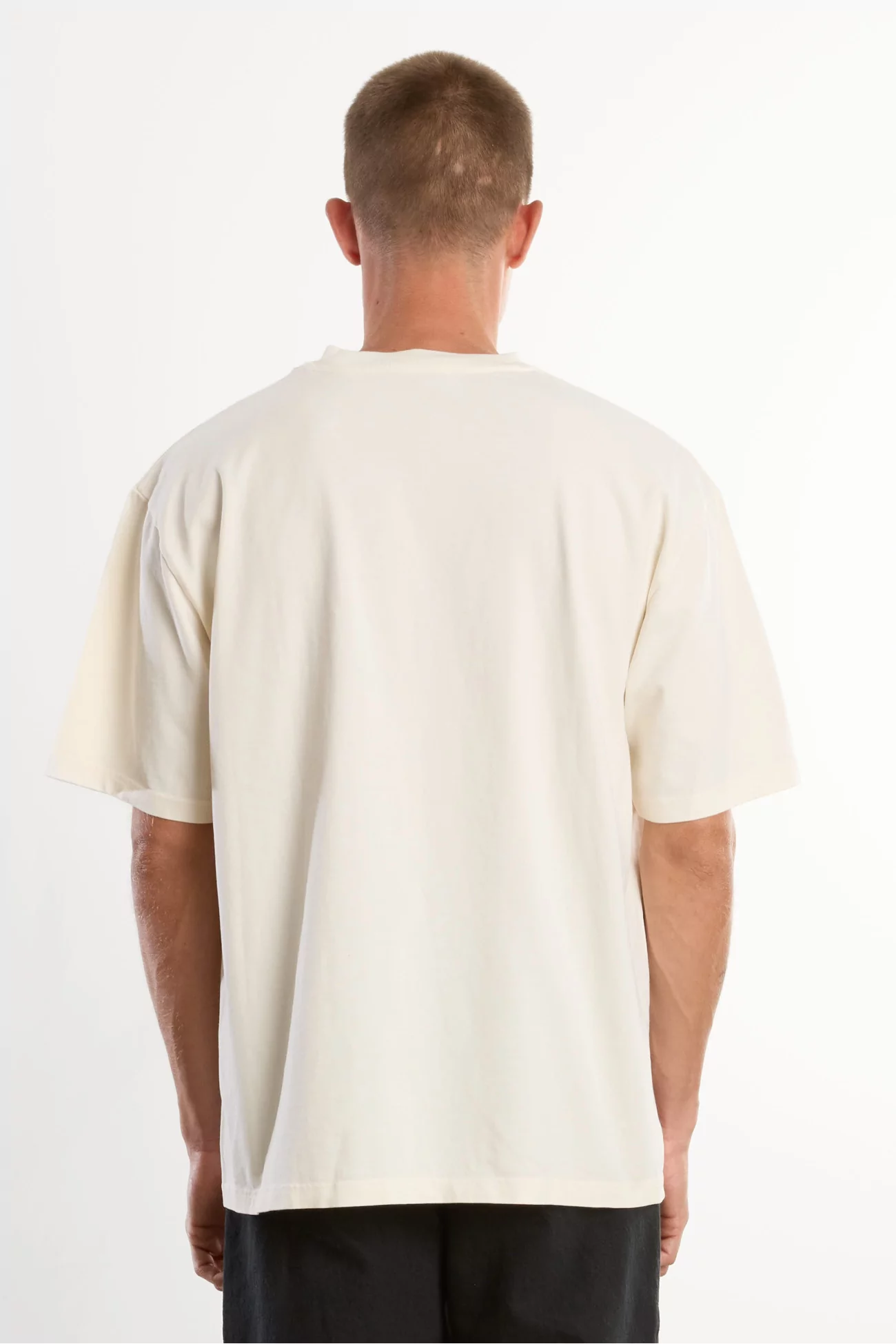 Men's Organic Cotton Oversized T-shirt - Cannoli Cream | Centre Commercial