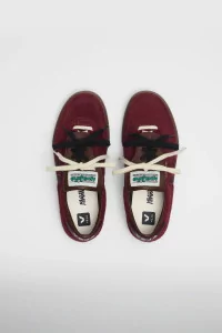 Panenka Suede Veja x Magliano Sneakers – Amarante | Centre Commercial