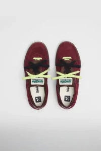 Baskets Panenka Suede Veja x Magliano – Amarante | Centre Commercial