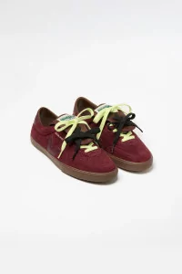 Panenka Suede Veja x Magliano Sneakers – Amarante | Centre Commercial