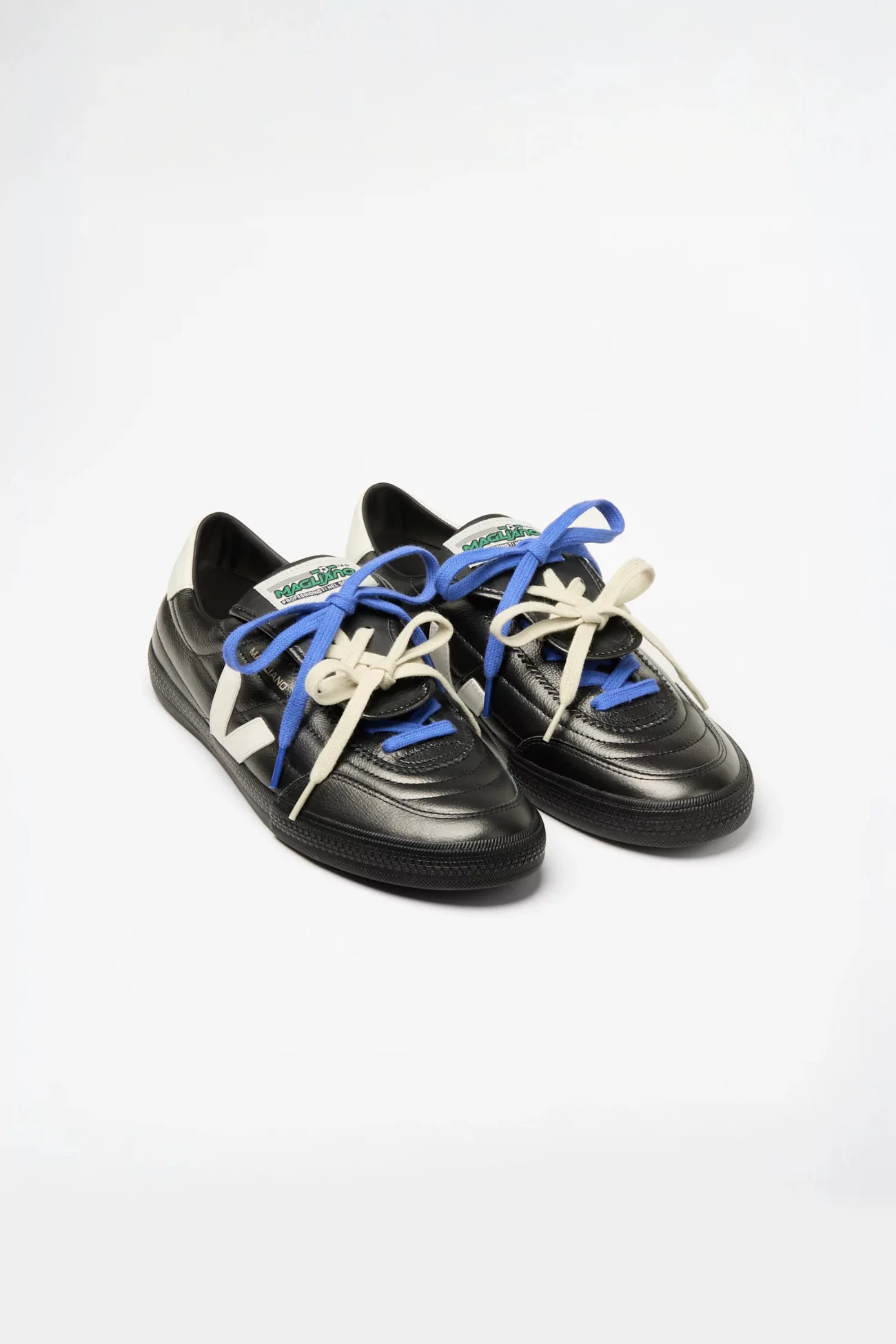 Panenka Leather Veja x Magliano Sneakers – Titanium | Centre Commercial