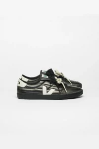 Baskets Panenka Leather Veja x Magliano – Titanium | Centre Commercial