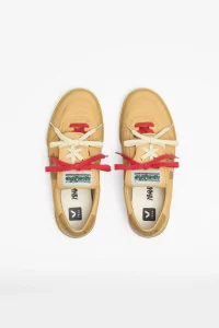 Baskets Panenka Leather Veja x Magliano – Taffy | Centre Commercial