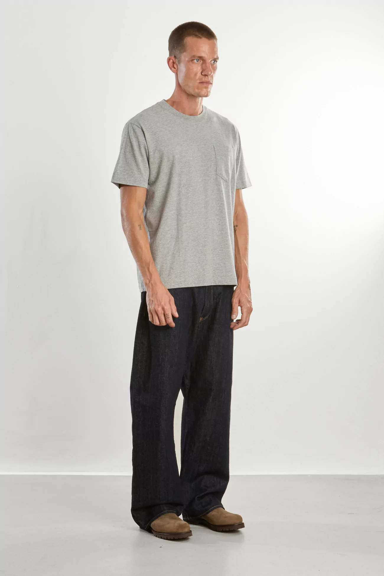 Cotton Municipal Pocket T-shirt – Heather Grey | Centre Commercial