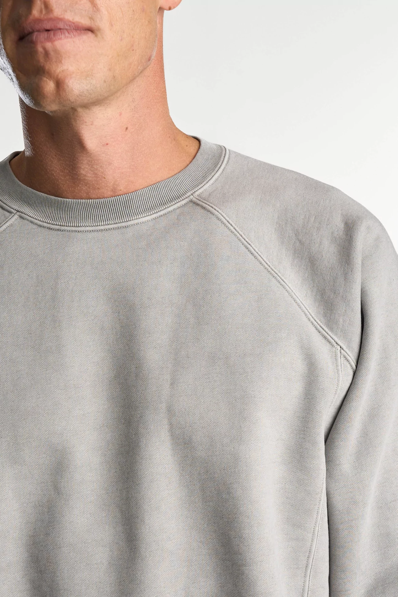 Sweatshirt Coton Heavy Gusset Crewneck – Pigment Chalk | Centre Commercial