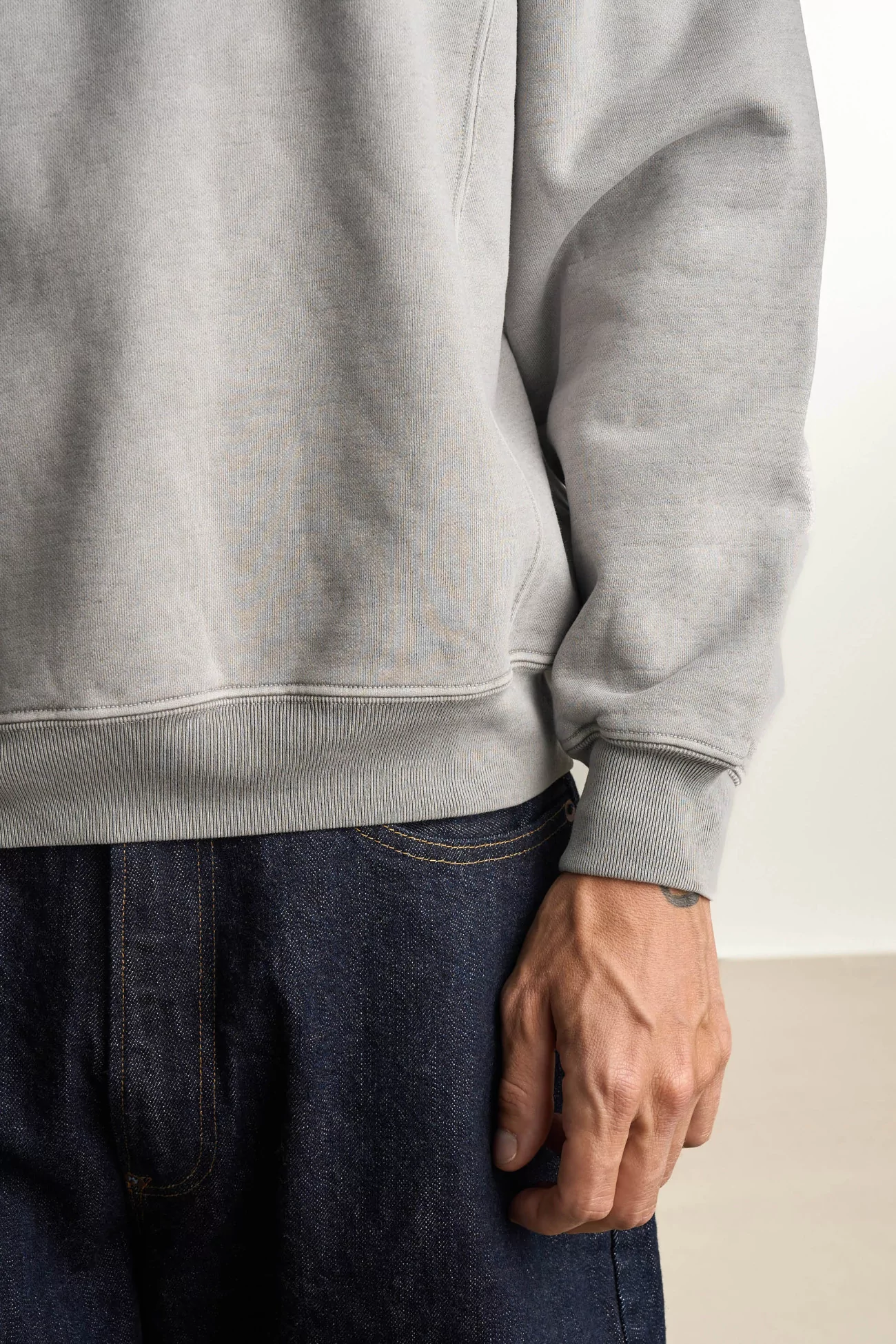 Cotton Heavy Gusset Crewneck – Pigment Chalk | Centre Commercial