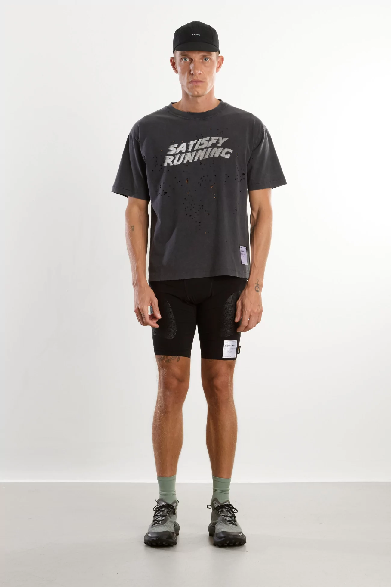 T-shirt Running Coton Bio MothTech – Aged Black Pochoir | Centre Commercial